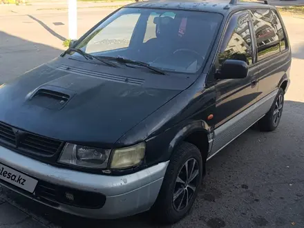 Mitsubishi Space Runner 1996 года за 1 800 000 тг. в Петропавловск – фото 2