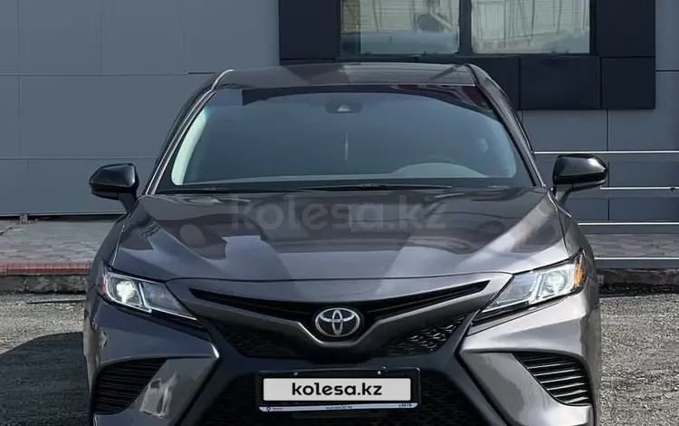 Toyota Camry 2020 годаүшін12 500 000 тг. в Шымкент