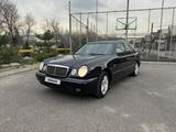 Mercedes-Benz E 280 1996 года за 2 400 000 тг. в Алматы