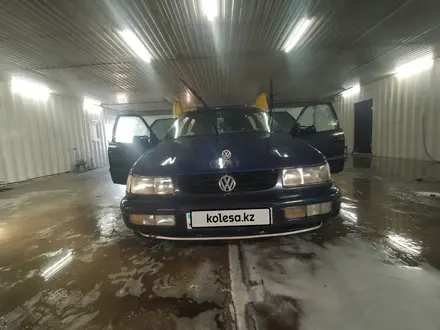 Volkswagen Passat 1994 года за 1 600 000 тг. в Кокшетау – фото 3