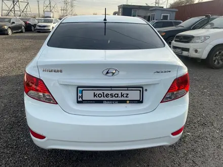 Hyundai Accent 2013 года за 3 343 000 тг. в Алматы – фото 2