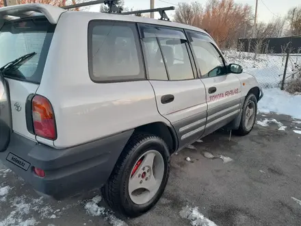 Toyota RAV4 1995 года за 3 700 000 тг. в Алматы – фото 31