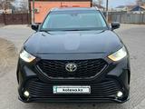 Toyota Highlander 2023 года за 19 990 000 тг. в Атырау – фото 2