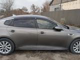 Kia Optima 2017 года за 7 200 000 тг. в Семей – фото 2