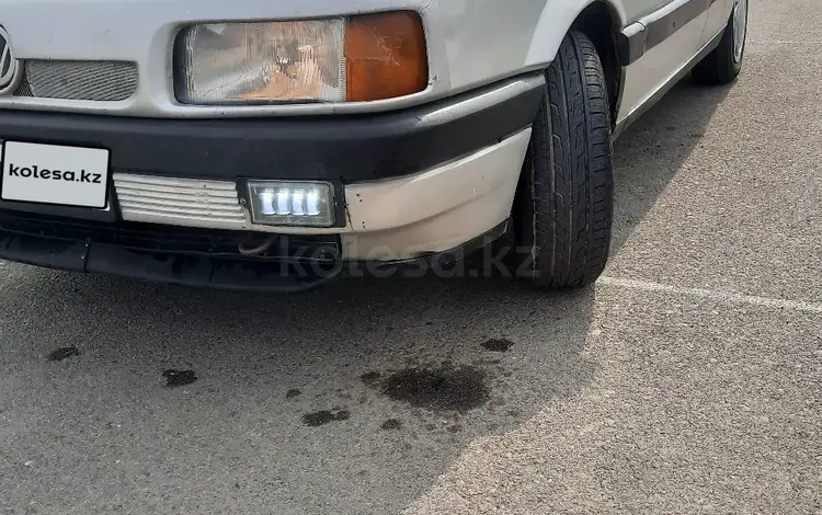 Volkswagen Passat 1988 годаүшін1 100 000 тг. в Тараз