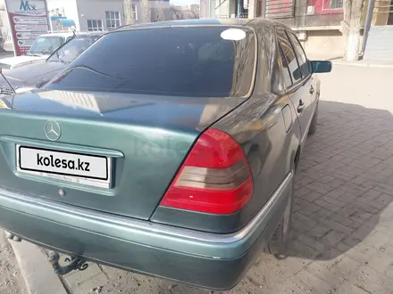 Mercedes-Benz C 220 1994 года за 2 600 000 тг. в Актобе