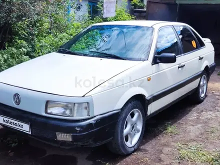 Volkswagen Passat 1990 года за 850 000 тг. в Караганда