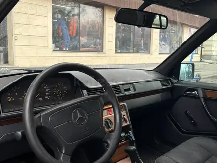 Mercedes-Benz E 250 1993 года за 1 500 000 тг. в Алматы – фото 5