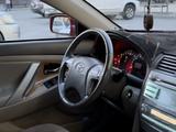 Toyota Camry 2007 годаfor5 000 000 тг. в Атырау – фото 2