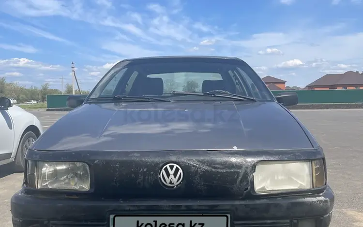 Volkswagen Passat 1993 годаүшін1 000 000 тг. в Актобе