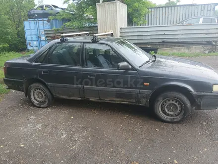 Mazda 626 1990 года за 700 000 тг. в Усть-Каменогорск – фото 2