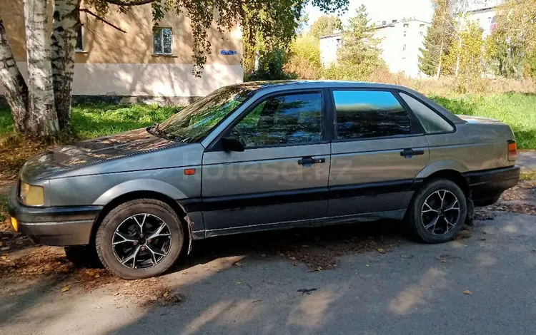 Volkswagen Passat 1990 года за 900 000 тг. в Усть-Каменогорск