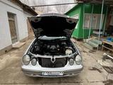 Mercedes-Benz E 280 2000 года за 5 800 000 тг. в Актобе – фото 2