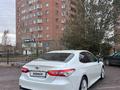 Toyota Camry 2021 годаүшін13 700 000 тг. в Астана – фото 10