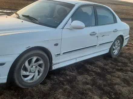 Hyundai Sonata 2003 года за 1 700 000 тг. в Караганда – фото 2