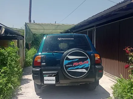 Toyota RAV4 1997 года за 2 800 000 тг. в Алматы – фото 4