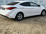 Hyundai Elantra 2015 года за 6 600 000 тг. в Атырау – фото 5