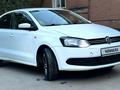 Volkswagen Polo 2015 годаfor4 500 000 тг. в Усть-Каменогорск – фото 2