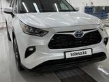 Toyota Highlander 2023 года за 25 000 001 тг. в Астана – фото 2