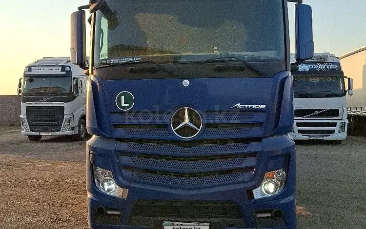 Mercedes-Benz 2013 годаfor25 000 000 тг. в Шымкент