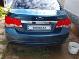 Chevrolet Cruze 2012 года за 2 700 000 тг. в Уральск – фото 3