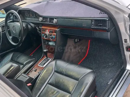 Mercedes-Benz E 280 1995 года за 3 300 000 тг. в Узынагаш – фото 11