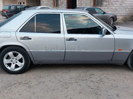 Mercedes-Benz E 280 1995 года за 3 300 000 тг. в Узынагаш – фото 13