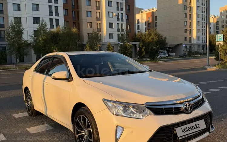 Toyota Camry 2016 годаүшін8 900 000 тг. в Астана