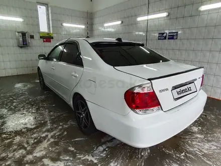 Toyota Camry 2004 года за 4 600 000 тг. в Уральск – фото 5