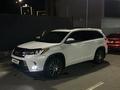Toyota Highlander 2019 годаүшін19 000 000 тг. в Алматы