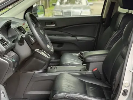 Honda CR-V 2012 года за 9 550 000 тг. в Алматы – фото 30