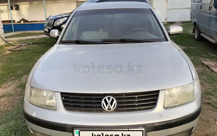 Volkswagen Passat 1997 годаүшін2 500 000 тг. в Уральск