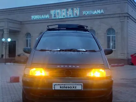 Volkswagen Sharan 1996 года за 1 200 000 тг. в Уральск – фото 2