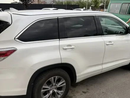 Toyota Highlander 2014 года за 13 000 000 тг. в Шымкент – фото 3