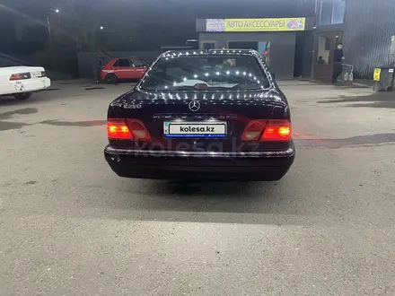 Mercedes-Benz E 280 1996 года за 2 800 000 тг. в Талдыкорган – фото 6