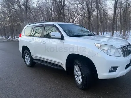 Toyota Land Cruiser Prado 2011 года за 16 000 000 тг. в Алматы – фото 13