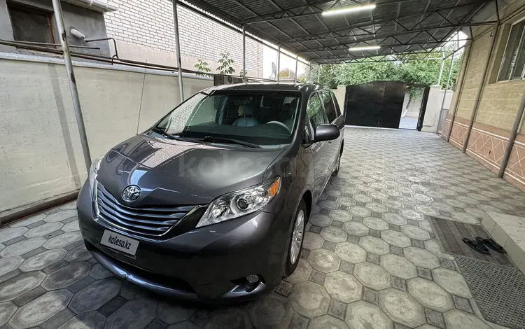 Toyota Sienna 2014 годаfor9 000 000 тг. в Тараз