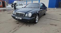 Mercedes-Benz E 230 1997 года за 2 800 000 тг. в Алматы