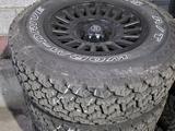 Новая резина с дисками Maxxis AT Worm — drive 17 за 470 000 тг. в Алматы – фото 3