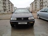 Volkswagen Golf 1993 года за 1 250 000 тг. в Семей – фото 2