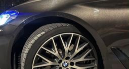 Диски R20 с шинами Bridgestone. за 550 000 тг. в Атырау