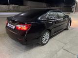 Toyota Camry 2014 года за 9 850 000 тг. в Шымкент – фото 3