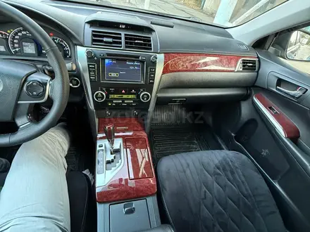 Toyota Camry 2014 года за 9 850 000 тг. в Шымкент – фото 5