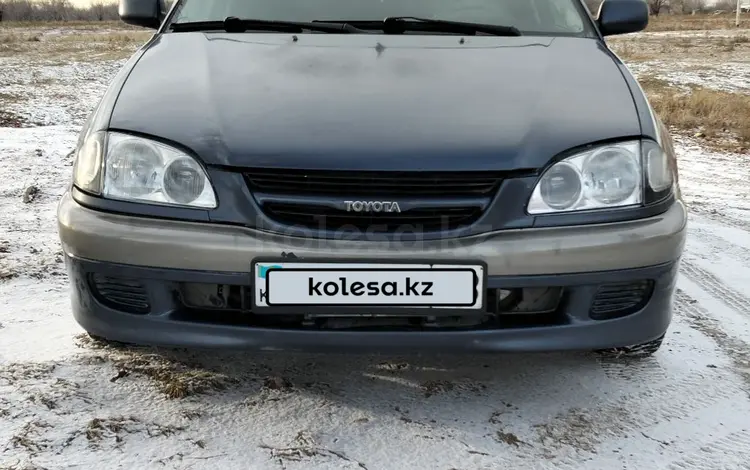 Toyota Avensis 1999 года за 2 500 000 тг. в Семей