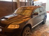 Volkswagen Touareg 2005 года за 5 500 000 тг. в Актобе – фото 3