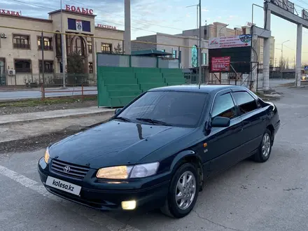 Toyota Camry 1997 года за 3 700 000 тг. в Шиели – фото 5