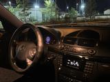 Mercedes-Benz E 320 2003 года за 4 000 000 тг. в Караганда – фото 5