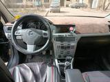 Opel Astra 2011 годаfor3 000 000 тг. в Караганда