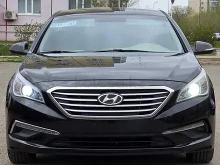 Hyundai Sonata 2015 года за 5 500 000 тг. в Уральск – фото 2