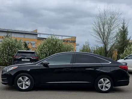 Hyundai Sonata 2015 года за 5 500 000 тг. в Уральск – фото 3